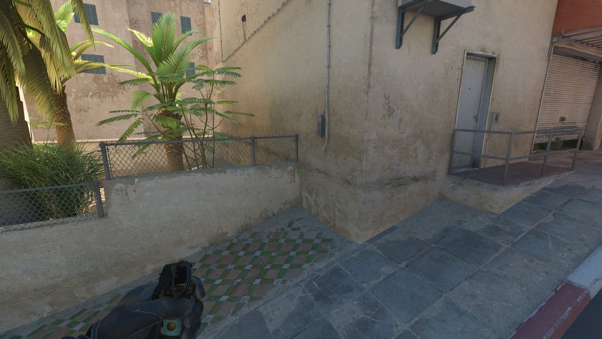 The player showing another lineup for the xbox smoke on Dust2