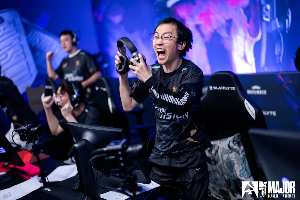 A photo of a Lynn Vision CS2 player celebrating